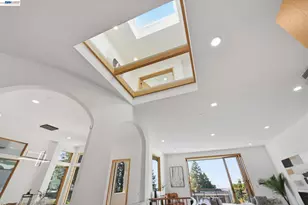 1024 Grizzly Peak Blvd, Berkeley, CA 94708 - Photo 13