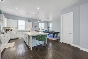 7228 Carneros Ln, Dublin, CA 94568 - Photo 11