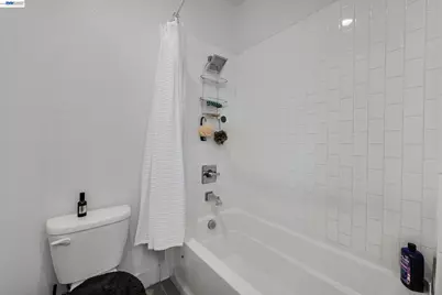 7228 Carneros Ln, Dublin, CA 94568 - Photo 21