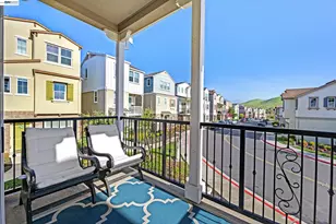 7228 Carneros Ln, Dublin, CA 94568 - Photo 9