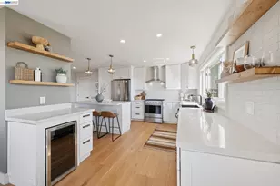 5969 Rincon Dr, Oakland, CA 94611 - Photo 11