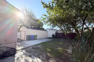 1541 152nd Ave, Ashland, CA 94578 - Photo 37