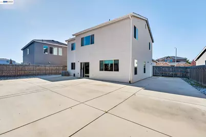 2419 Gabriel Dr, Merced, CA 95340 - Photo 33