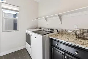 2419 Gabriel Dr, Merced, CA 95340 - Photo 35