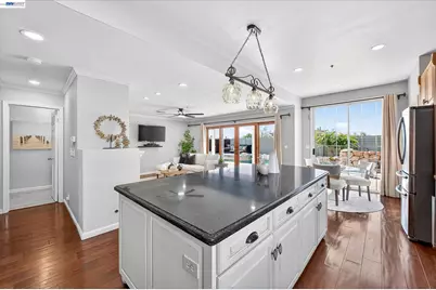 1426 Jayhawk Ln, Livermore, CA 94551 - Photo 9