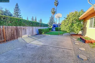 3320 Bowmore Ct, Walnut Creek, CA 94598 - Photo 33