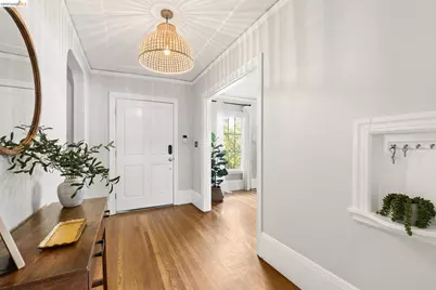 1019 Trestle Glen Rd, Oakland, CA 94610 - Photo 23