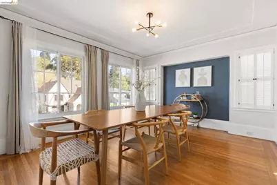 1019 Trestle Glen Rd, Oakland, CA 94610 - Photo 13