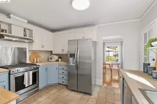 1019 Trestle Glen Rd, Oakland, CA 94610 - Photo 15