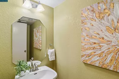 5256 Pebble Glen Dr, Concord, CA 94521 - Photo 9