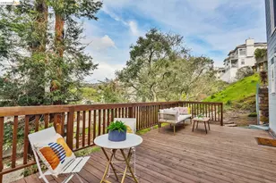 24 Cabrillo Pl, Oakland, CA 94611 - Photo 35