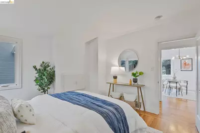 24 Cabrillo Pl, Oakland, CA 94611 - Photo 27