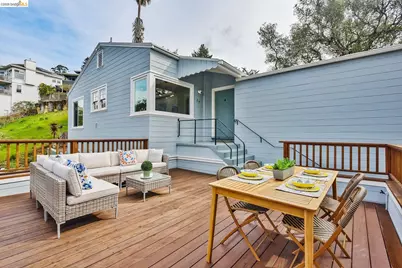 24 Cabrillo Pl, Oakland, CA 94611 - Photo 5
