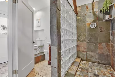 24 Cabrillo Pl, Oakland, CA 94611 - Photo 43