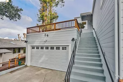 24 Cabrillo Pl, Oakland, CA 94611 - Photo 3