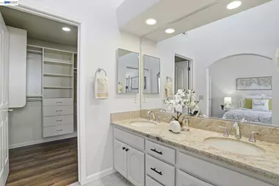 399 Bundy Ave, San Jose, CA 95117 - Photo 31