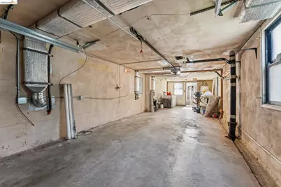 6019 Brann St, Oakland, CA 94605 - Photo 31