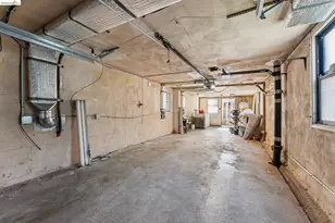 6019 Brann St, Oakland, CA 94605 - Photo 31