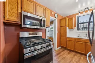 6019 Brann St, Oakland, CA 94605 - Photo 15