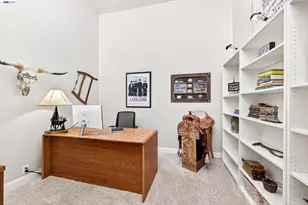 10700 Foothill Rd, Sunol, CA 94586 - Photo 11