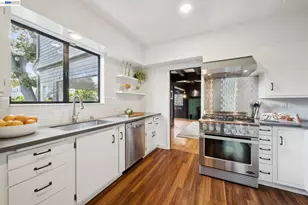 1122 Bay St, Alameda, CA 94501 - Photo 27