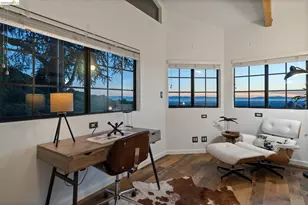 11448 Lochard St, Oakland, CA 94605 - Photo 15