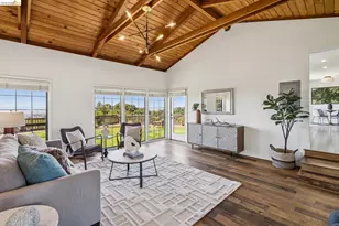 11448 Lochard St, Oakland, CA 94605 - Photo 35