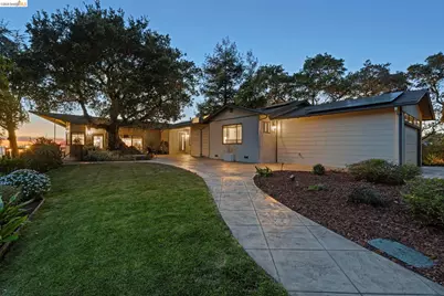 11448 Lochard St, Oakland, CA 94605 - Photo 1