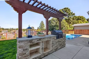 11495 Silvergate Dr, Dublin, CA 94568 - Photo 35