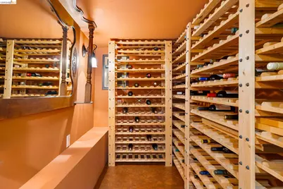 1101 Clarendon Crescent, Oakland, CA 94610 - Photo 51