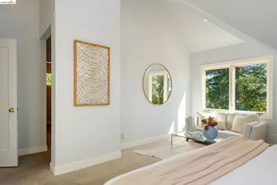 1101 Clarendon Crescent, Oakland, CA 94610 - Photo 27