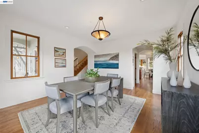 942 Aquarius Way, Oakland, CA 94611 - Photo 11