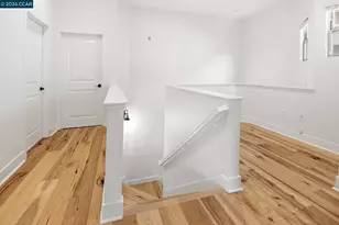 20402 Santa Ana Ave, Newport Beach, CA 92660 - Photo 33