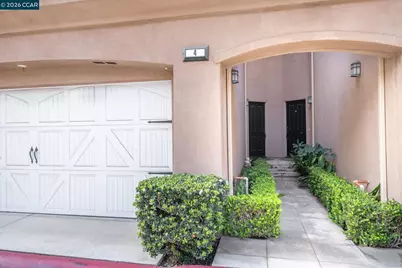20402 Santa Ana Ave #4, Newport Beach, CA 92660 - Photo 3