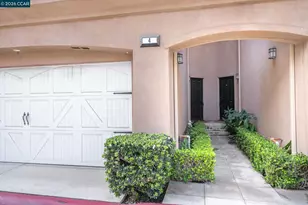 20402 Santa Ana Ave, Newport Beach, CA 92660 - Photo 3