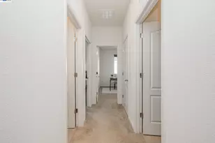 2891 Reyva Dhillon Ln, Tracy, CA 95377 - Photo 25