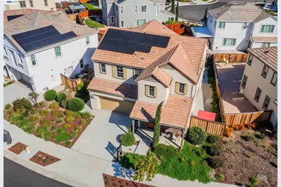 2891 Reyva Dhillon Ln, Tracy, CA 95377 - Photo 37