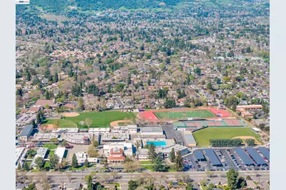 282 Del Valle Ct, Pleasanton, CA 94566 - Photo 35