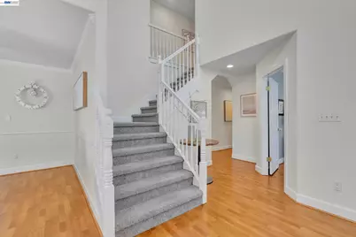 282 Del Valle Ct, Pleasanton, CA 94566 - Photo 15