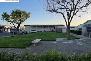 4141 Deep Creek Rd, Fremont, CA 94555 - Photo 25