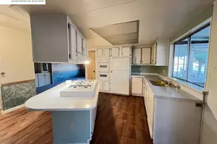 4141 Deep Creek Rd, Fremont, CA 94555 - Photo 7