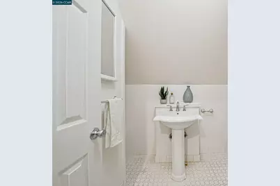 9 Clotilda Ct, Mill Valley, CA 94941 - Photo 23