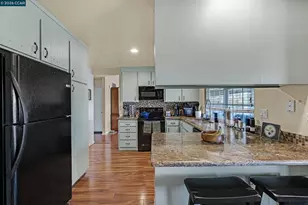 4028 Kirk Rd, San Jose, CA 95124 - Photo 9