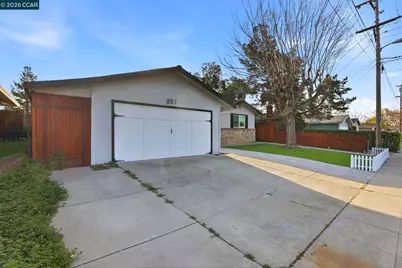 807 Crane Ave, Livermore, CA 94551 - Photo 3