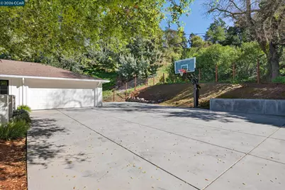 6 Del Valle, Orinda, CA 94563 - Photo 35