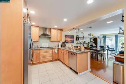 131 Ironwood, Oakland, CA 94605 - Photo 17