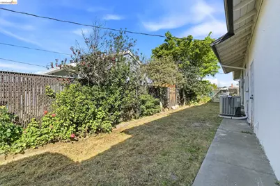 795 Rosewood Avenue, Vallejo, CA 94591 - Photo 17