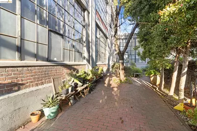 4053 Harlan St #313, Emeryville, CA 94608 - Photo 17