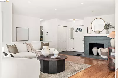 6272 Clive Avenue, Oakland, CA 94611 - Photo 19