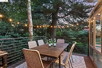 6272 Clive Avenue, Oakland, CA 94611 - Photo 45